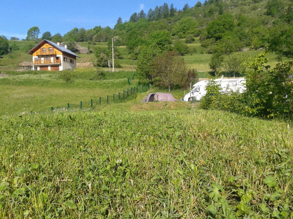 Camping Le Cians Hotel Beuil Exterior foto